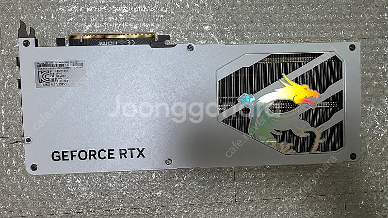 MSI 지포스 RTX 5070 게이밍 트리오 OC 화이...--3