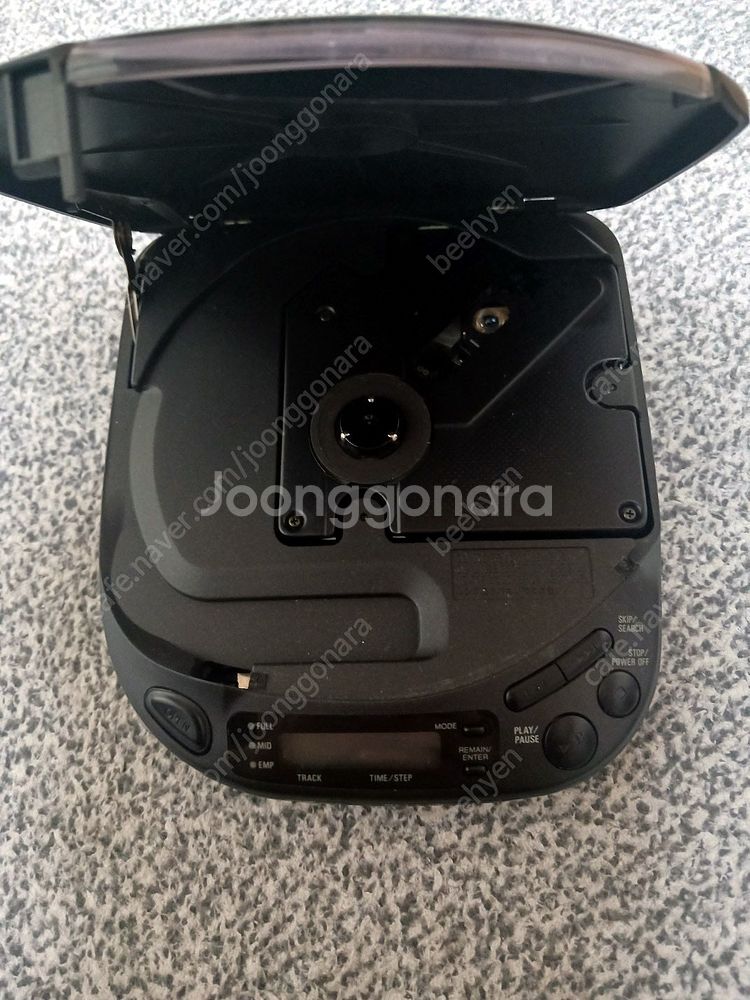 aiwa 포터블 시디 플레이어 xp-33--1