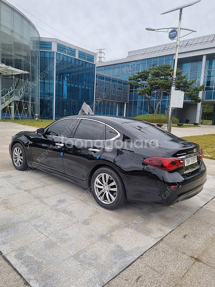 인피니티 Q70 '프리미엄 3.7 팝니다--8