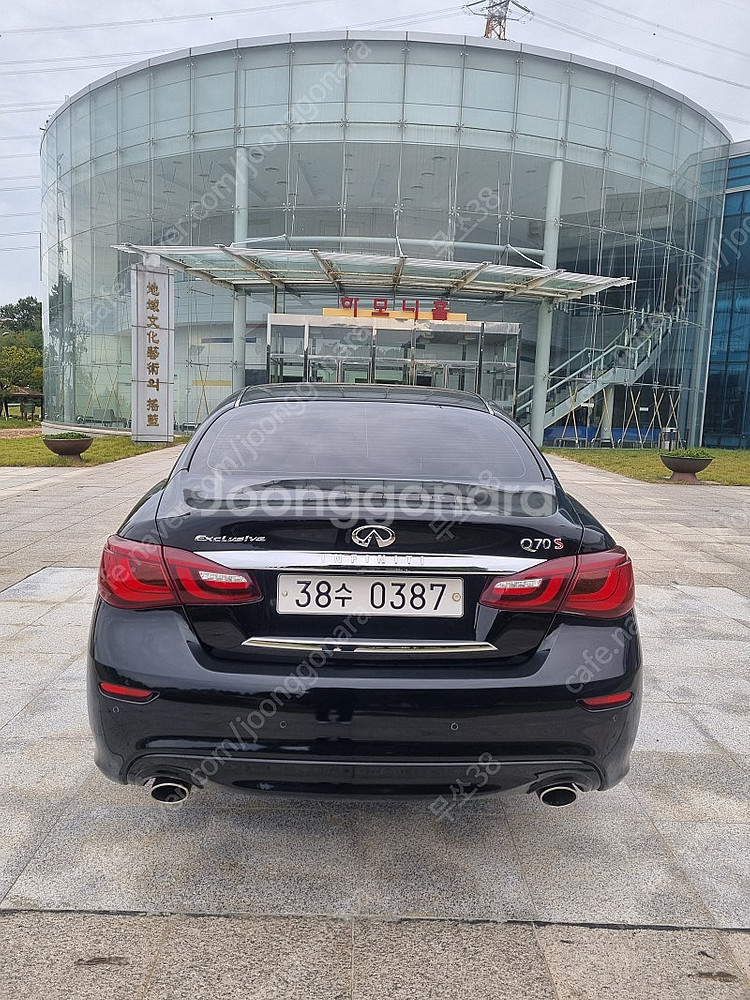 인피니티 Q70 '프리미엄 3.7 팝니다--9