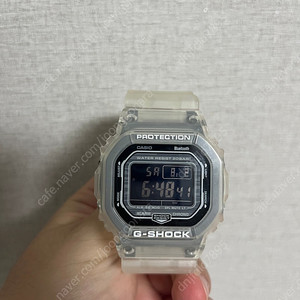 카시오 G-Shock DW-B5600G