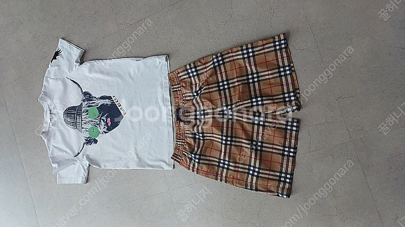 버버리 키즈 반팔, 반바지 10Y--1