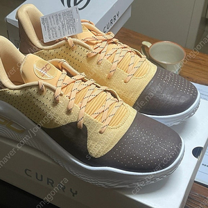 언더아머 커리4 로우 플로트로 , 농구화, 운동화 300mm (새상품) 이미지