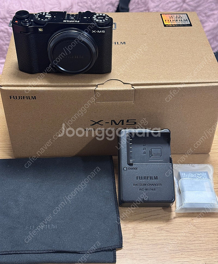 후지필름 X-M5 블랙 15-45 번들렌즈 키트--0