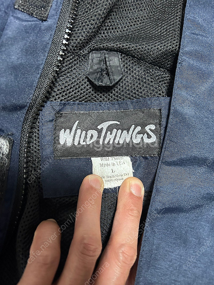 와일드띵 mda in usa 윈드브레이커 네이비L라지 판매합니다. 바람막이,에스피오나지,아크테릭스--2