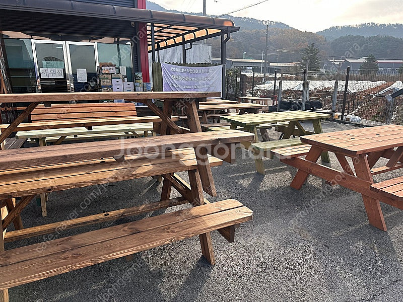 [판매] 튼튼한 통원목 야외테이블 평상 방부목 파라솔 ...--1