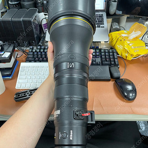 니콘 미러리스 z800mm 6.3 PF 신형렌즈 판매합니다 (서울직거래 )