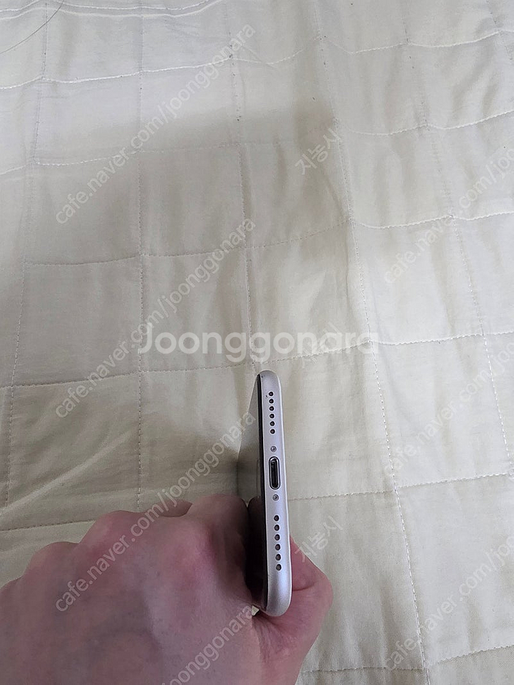 아이폰se3 애플케어플러스 판매합니다--3