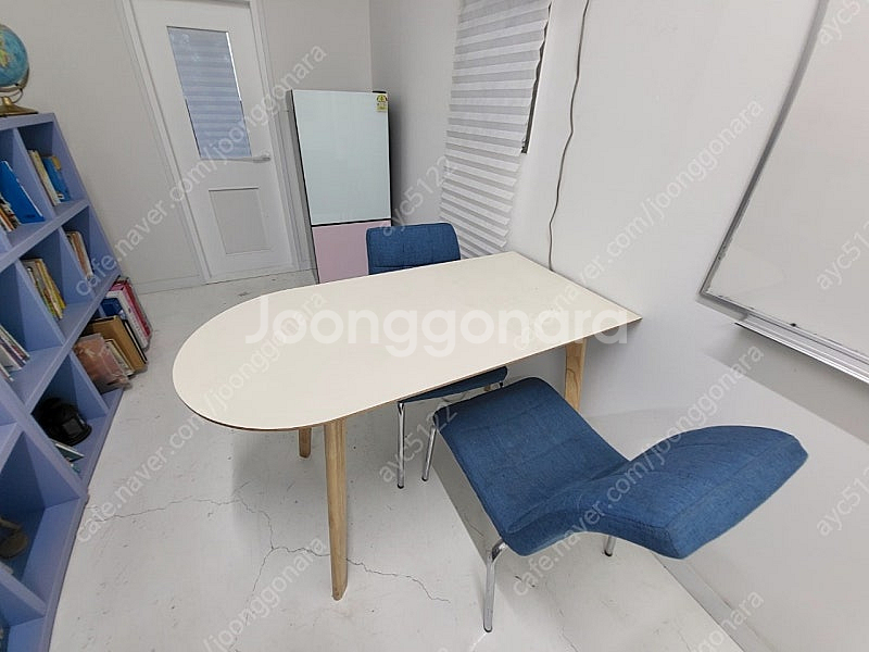 학원 책상.의자.테이블.책꽂이 팝니다--1