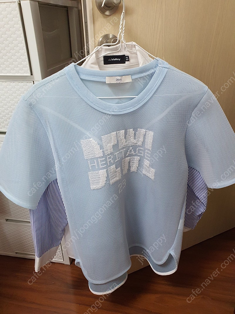 듀엘 반팔, 스트라이프 셔츠