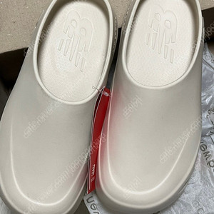 뉴발란스 클로그 270 화이트 새제품
