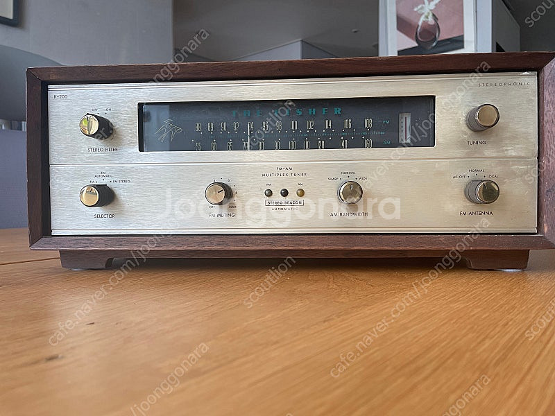 피셔R-200 진공관튜너--0