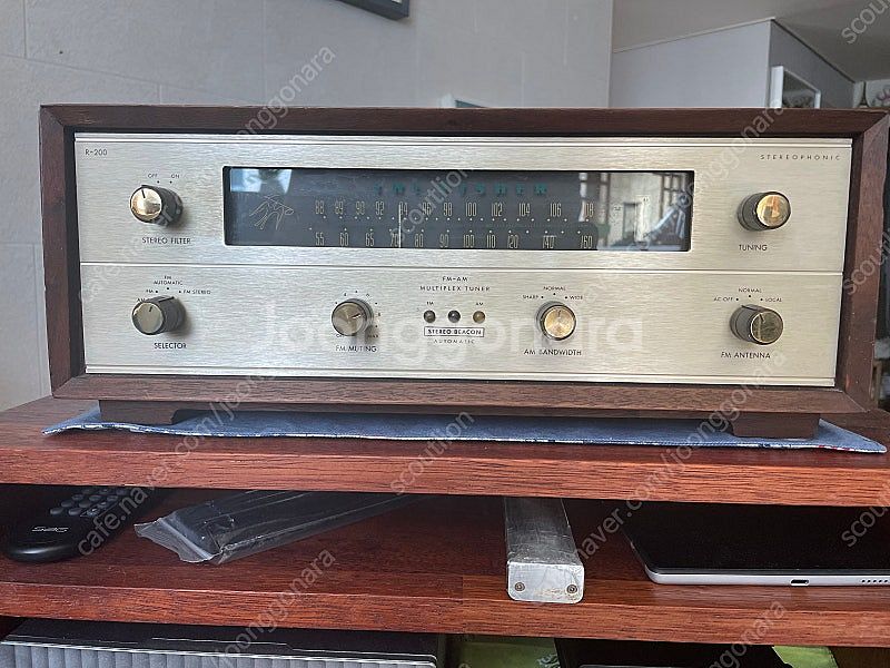 피셔R-200 진공관튜너--3