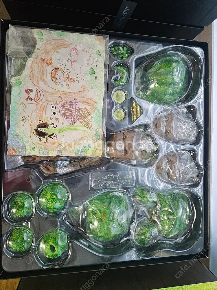 [가격인하] 핫토이 아임그루트 버전 그루트 디럭스 팝니...--1