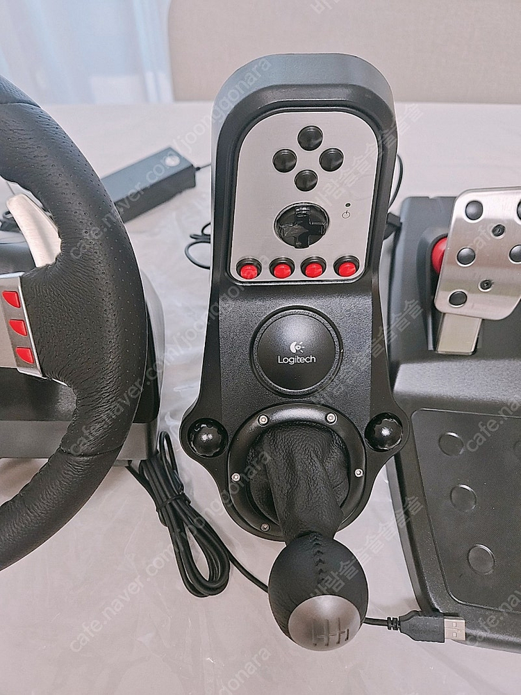 로지텍 G27 레이싱 휠--2