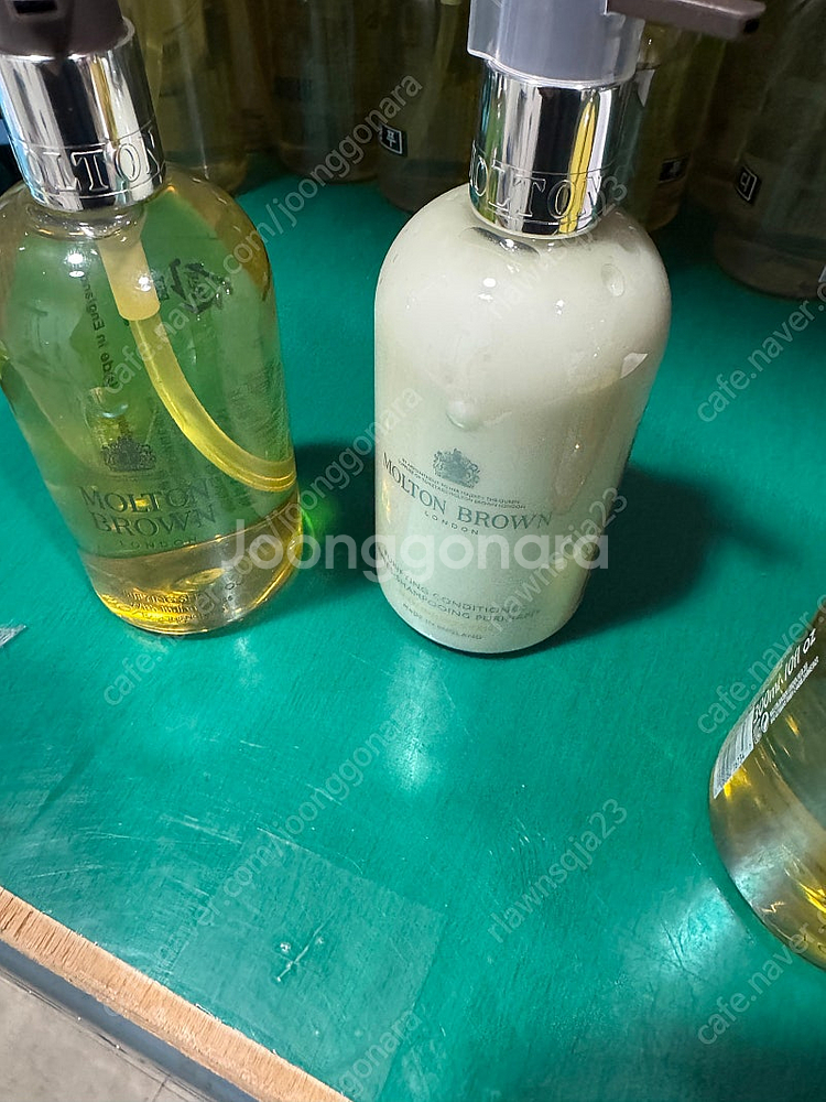몰튼브라운 샴푸 컨디셔너 각 300ml--4