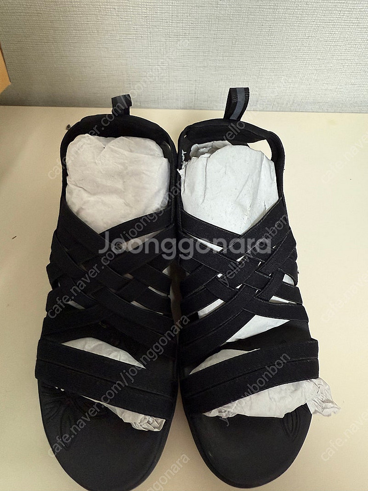 스케쳐스 샌들 220사이즈 1회착용 팝니다(택포1.5만)--8