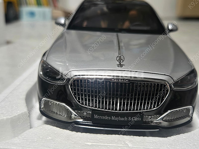 1:18 1:18 얼모스트 s680 투톤 다이캐스트 팝...--1