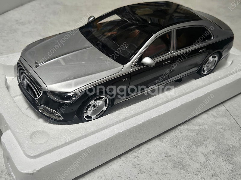 1:18 1:18 얼모스트 s680 투톤 다이캐스트 팝...--2