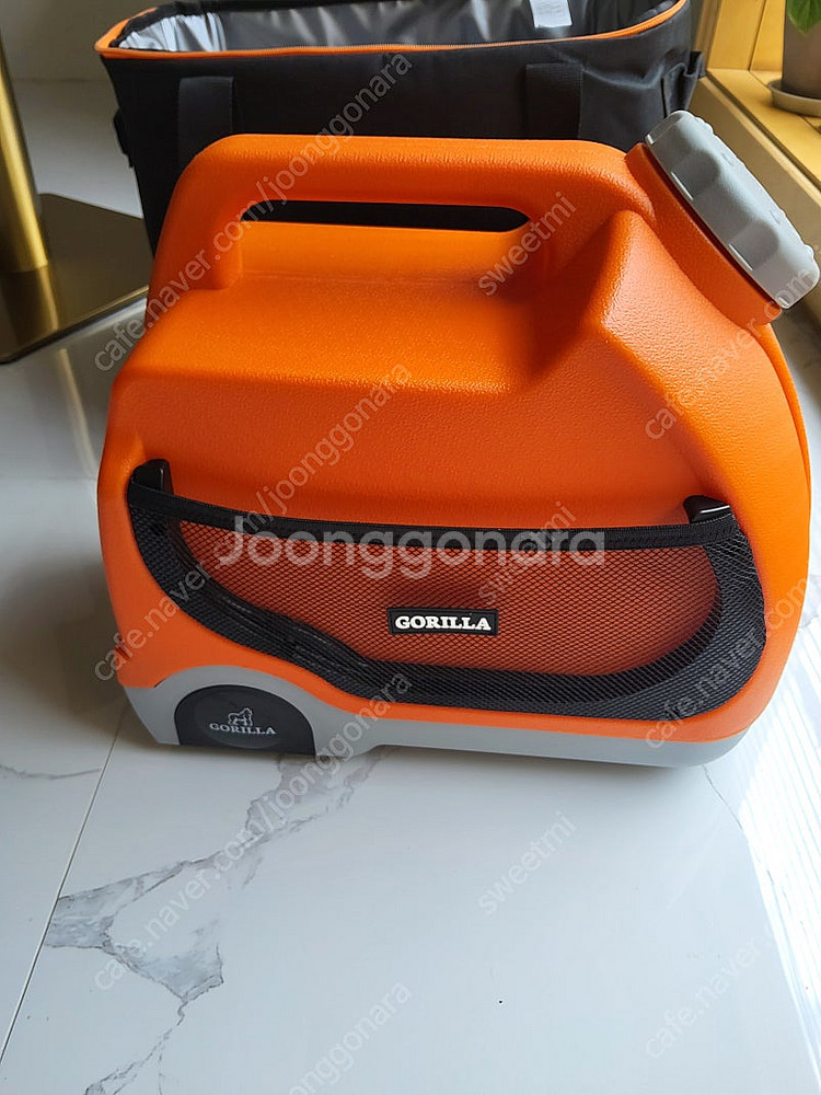 고릴라 휴대용 무선 캠핑 15L 샤워기 거의 새거 최상...--0