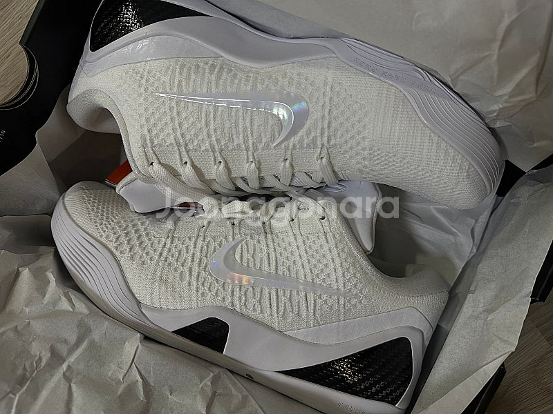 코비9 엘리트 로우 265 화이트 새제품--0