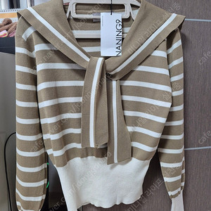 [새상품] 여성 의류 판매합니다.