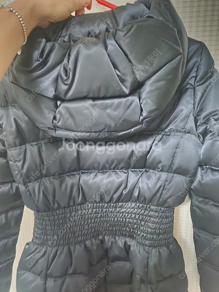 (정품)프라다롱패딩--5