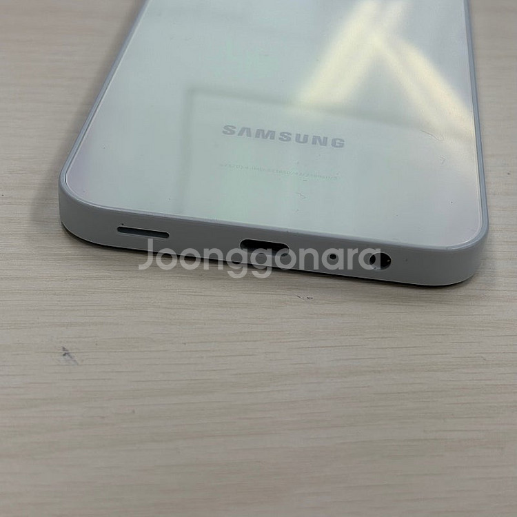 갤럭시A15 라이트블루 128용량 24년 7월개통 새상품컨디션 초S급 14만 판매해요--6