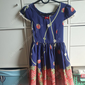 샤리템플140 딸기원피스