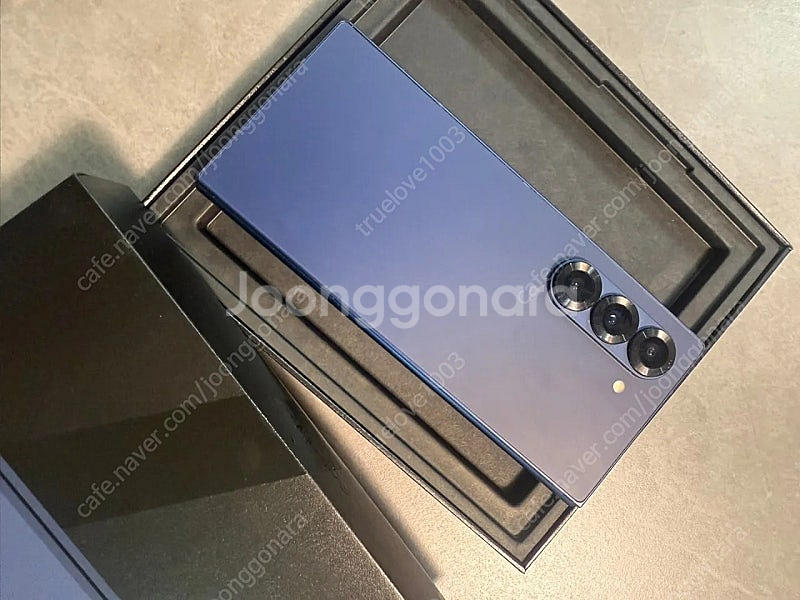 갤럭시Z폴드6 512gb 블루 S급 급매--6