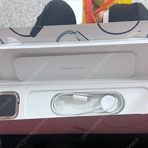 서울중랑구면목동직거래/// 애플워치 SE2 44mm.gps 인기따봉 스타라이트 급처(상태보면 암 거기에 90%)