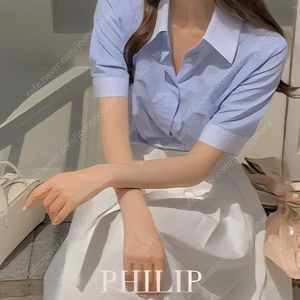 베니토 스트라이프 배색 반팔 블라우스 블루 만원