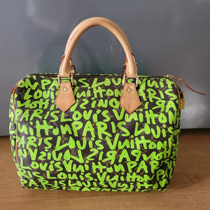 가슴 떨리는 그이름ㅡ[정품] 루이비통 한정판 그래피티 스피디30 백.가방 !!