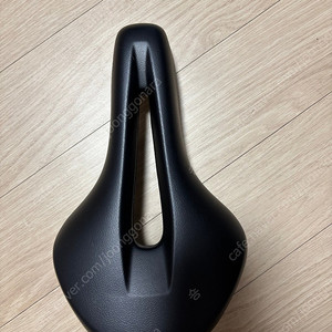 뉴올리 자전거 탈거 안장