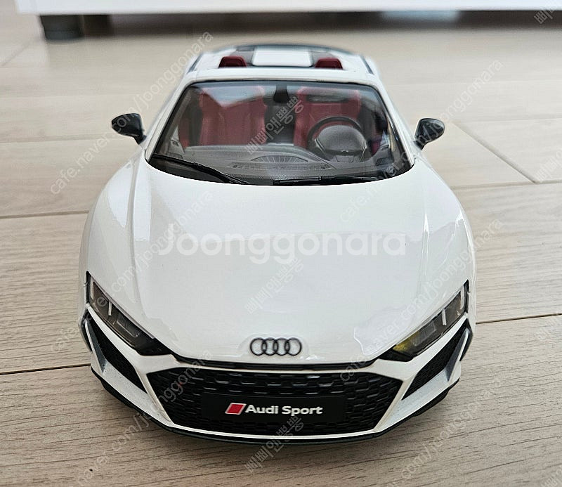 [1:18] 켕파이 / R8 스파이더 / 화이트--0