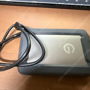샌디스크 G-DRIVE 4TB 판매합니다