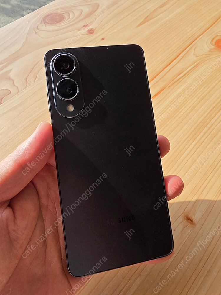 갤럭시 S25 엣지 자급제 512기가 블랙 판매합니다--2