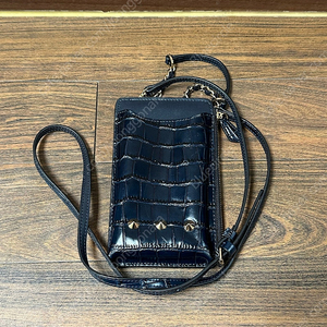 핀에스커 뉴 핸드폰백
