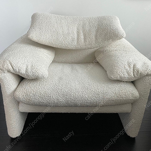 까시나 cassina 마라룽가 1인 쇼파 팝니다. 이미지