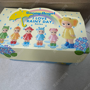 소니엔젤 비닐 미개봉 레이니 데이 한박스 보냅니다