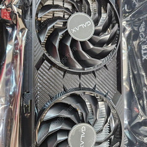갤럭시 RTX 4060 그래픽카드 팝니다.