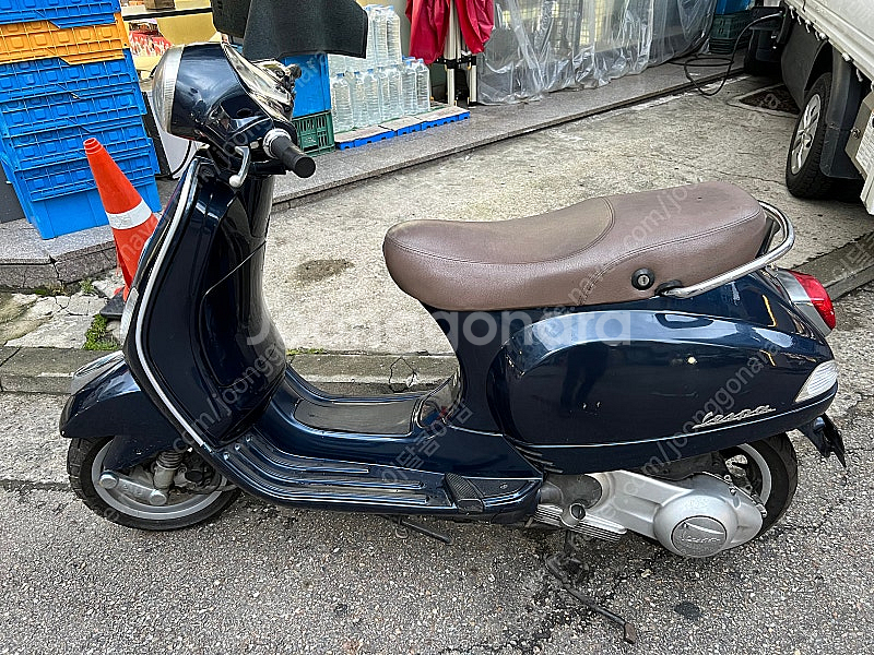 Vespa 이탈리아 수입 브랜드 베스파 LX 125 스...--3