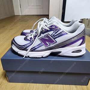 270]뉴발란스 740 일본한정발매