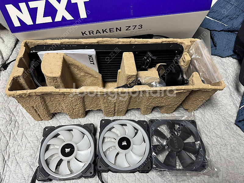 NZXT 크라켄 KRAKEN Z73 팝니다.--1