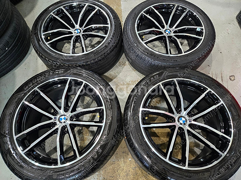 BMW G30 5시리즈 662M 18인치 순정 휠타이어...--0