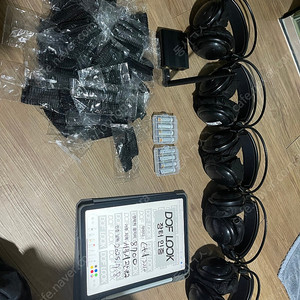 모니터링 블루투스 송신기, 헤드폰