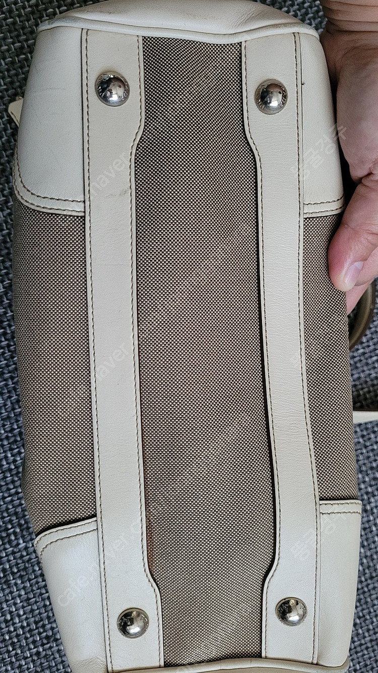 프라다 가방 명품백 이미지