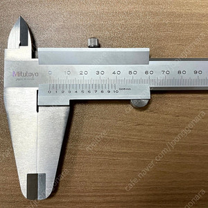 mitutoyo 300 mm 버니어 캘리퍼스 팝니다.