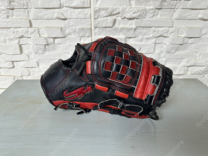 어텀블라썸 내야 11.75인치 야구 글러브 이미지