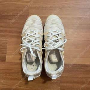나이키 에어 베이퍼맥스 크림